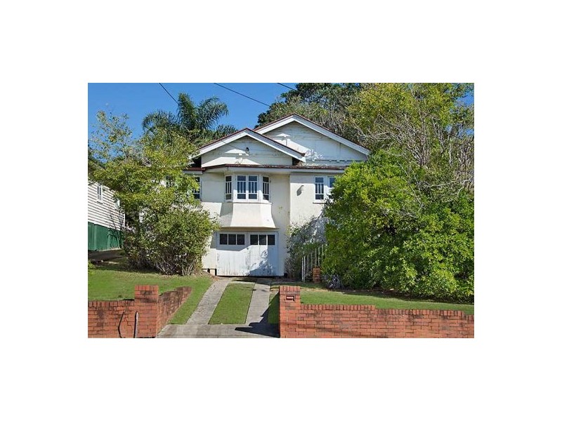 1091 Logan Road, Holland Park West QLD 4121