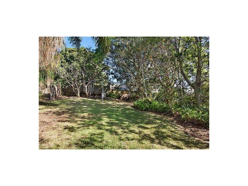 1091 Logan Road, Holland Park West QLD 4121