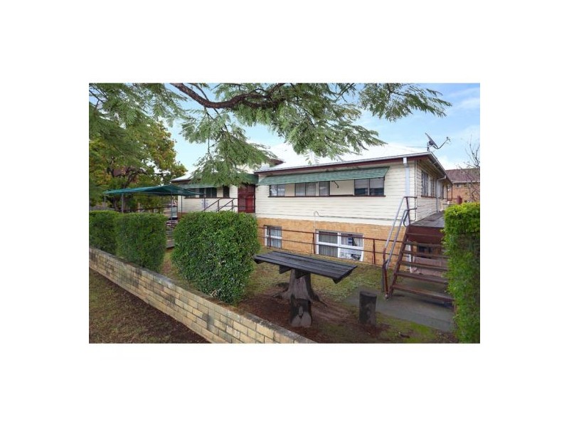 117 Park Road, Yeronga QLD 4104