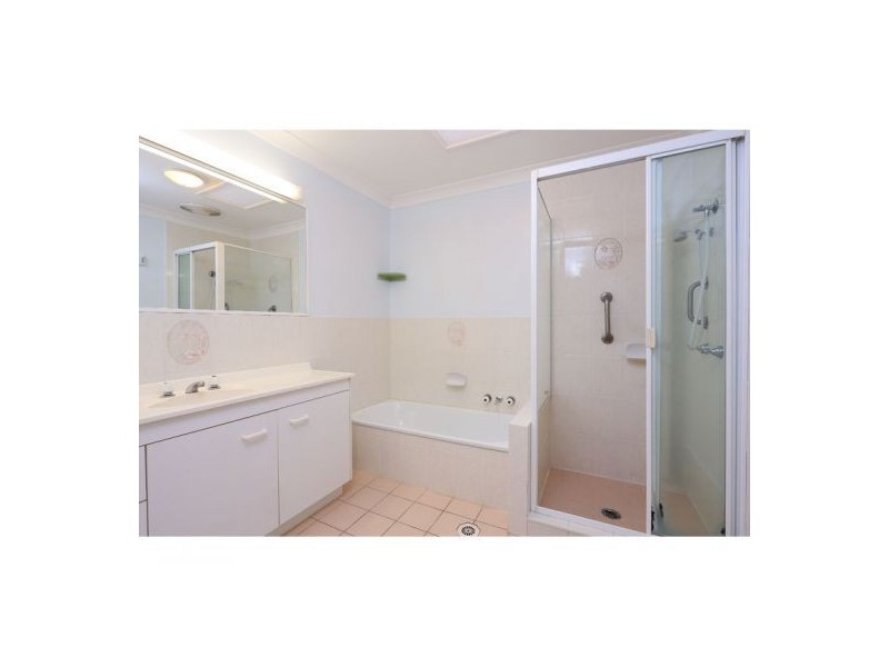 49/76-88 Freeth Street West, Ormiston QLD 4160