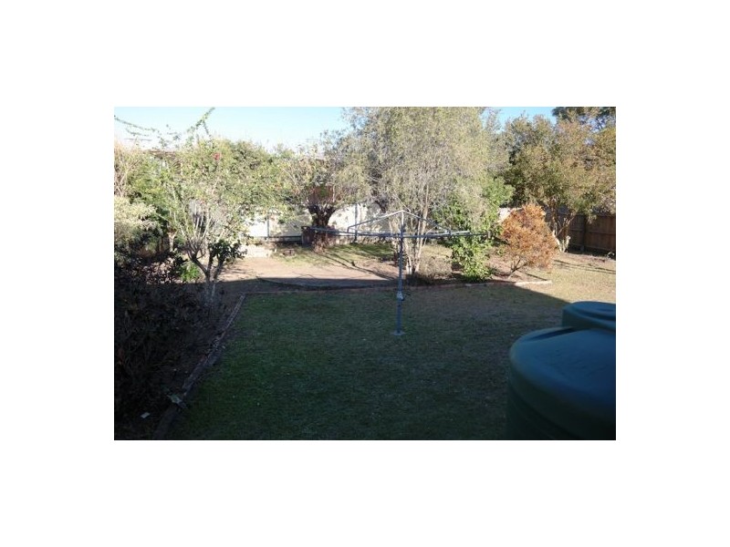 47 Victor Street, Holland Park QLD 4121