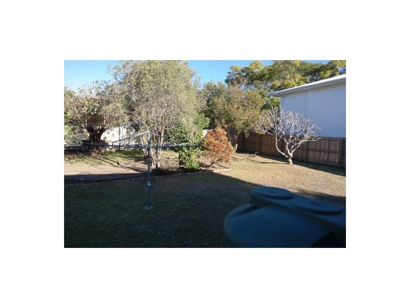 47 Victor Street, Holland Park QLD 4121