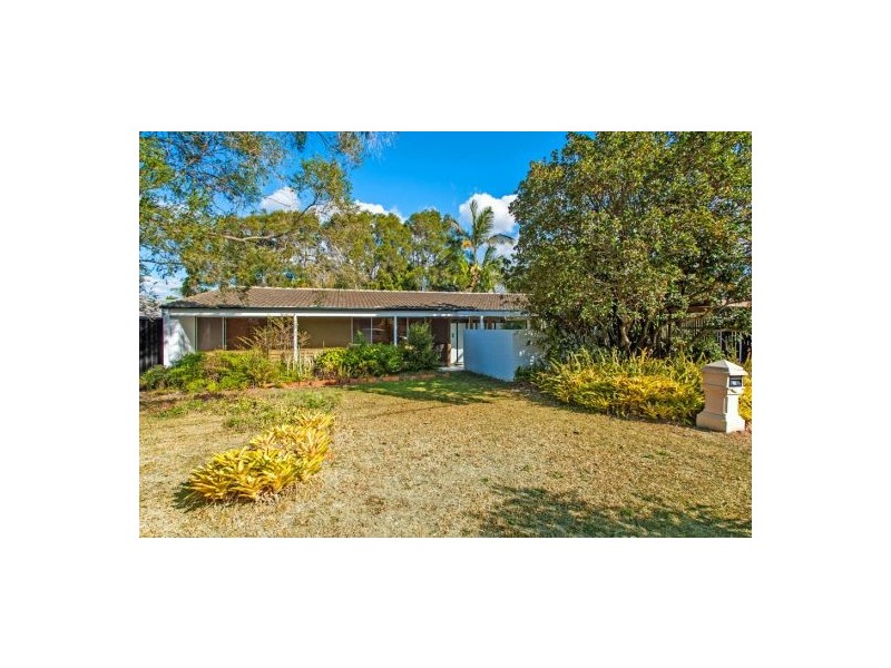 22 Shirland Street, Macgregor QLD 4109