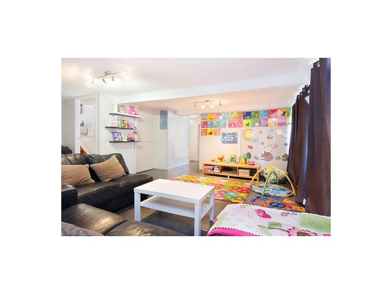 25 Balswidden Street, Albany Creek QLD 4035