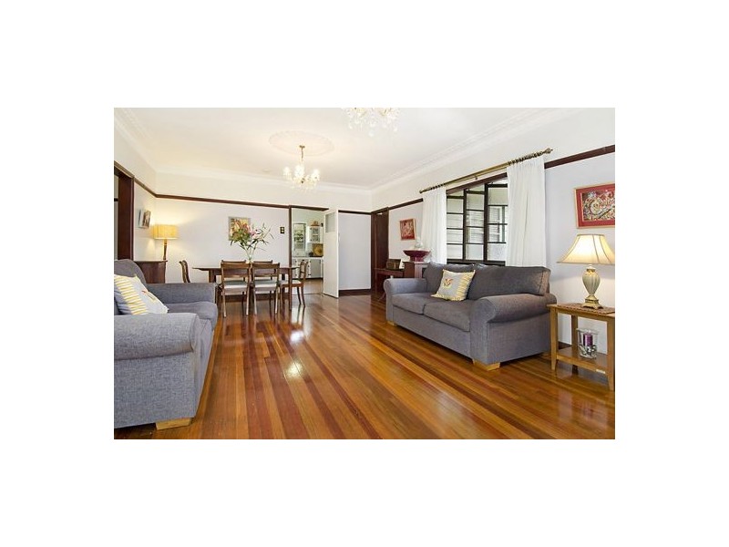 1 Shepstone Street, Tarragindi QLD 4121