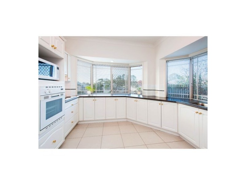 1/42 Headfort Street, Greenslopes QLD 4120