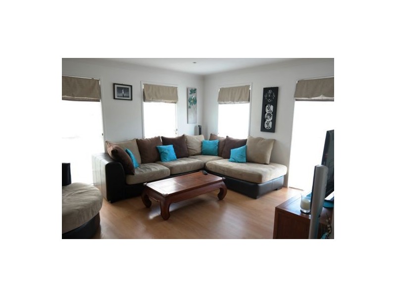 18 Grunert Street, Holland Park QLD 4121