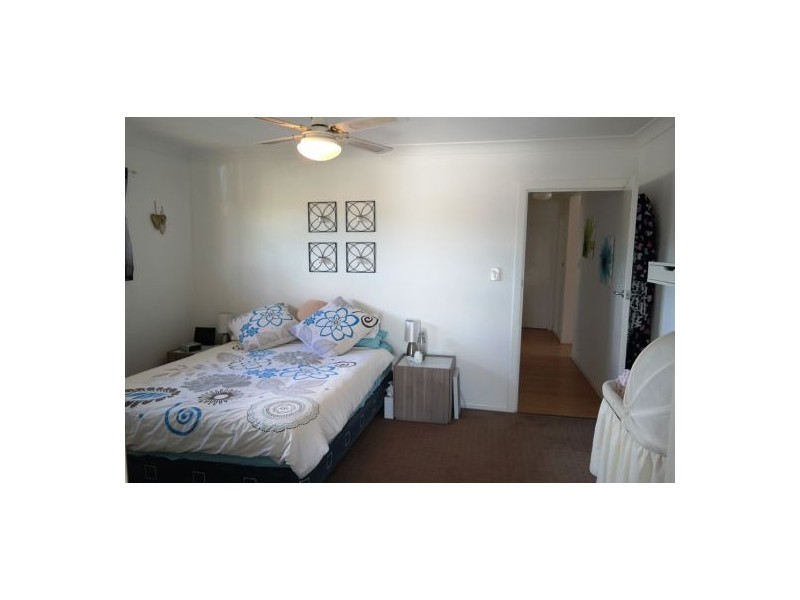 18 Grunert Street, Holland Park QLD 4121