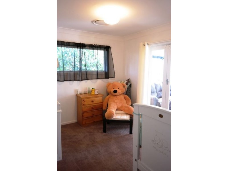 18 Grunert Street, Holland Park QLD 4121