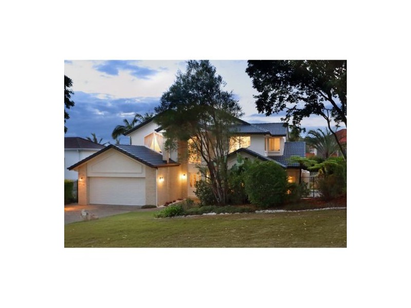 24 Coneyhurst Crescent, Carindale QLD 4152