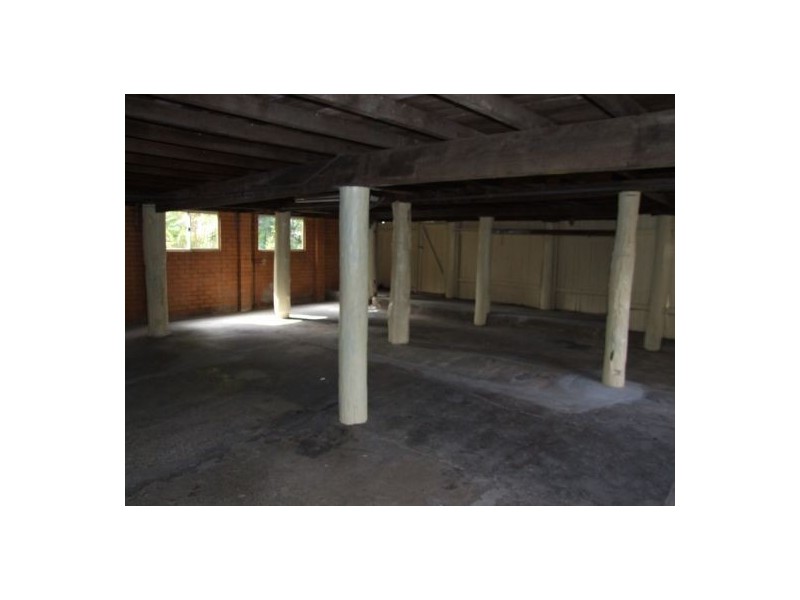 11 Rolle Street, Holland Park West QLD 4121