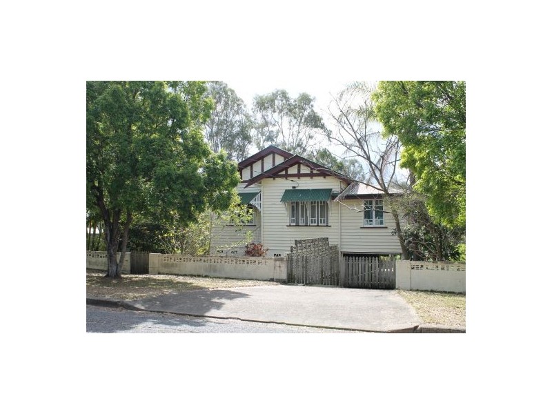 8 Willis Street, Tarragindi QLD 4121