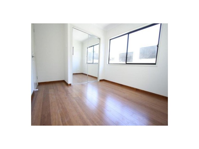 4 Coyne Street, Greenslopes QLD 4120