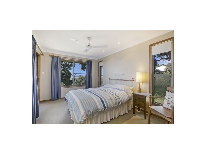 24 Wilson Esplande, Redland Bay QLD 4165