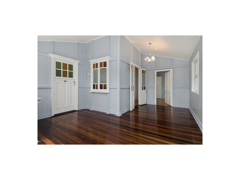 29 Macaulay Street, Coorparoo QLD 4151