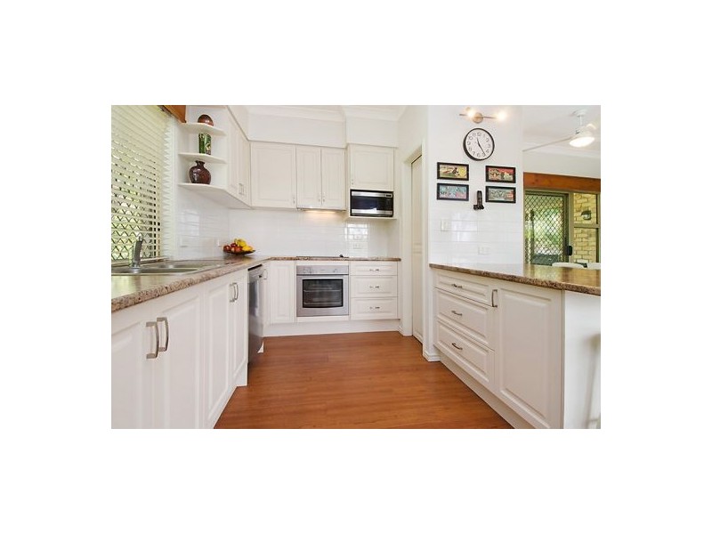 Holland Park QLD 4121