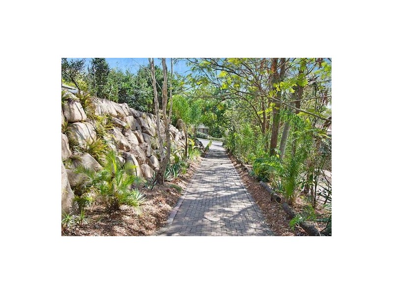 Holland Park QLD 4121