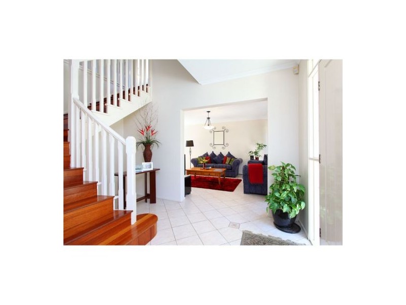 39 Michelangelo Crescent, Mackenzie QLD 4156