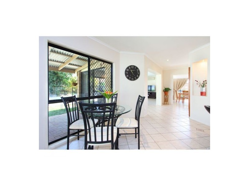 39 Michelangelo Crescent, Mackenzie QLD 4156