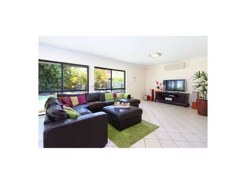 39 Michelangelo Crescent, Mackenzie QLD 4156