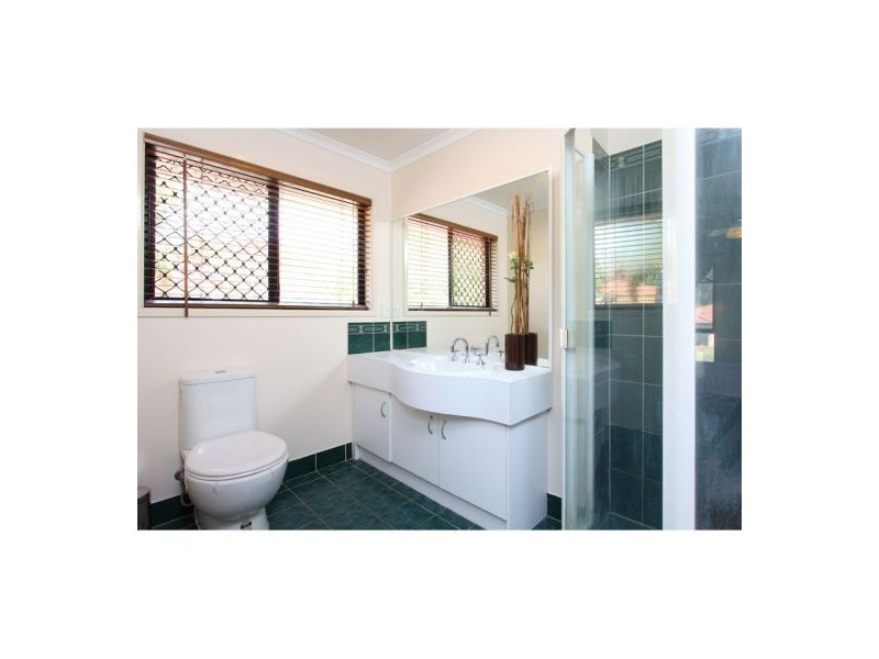 39 Michelangelo Crescent, Mackenzie QLD 4156