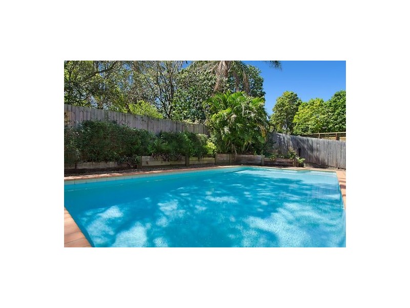 2 / 52 Princess St, Camp Hill QLD 4152