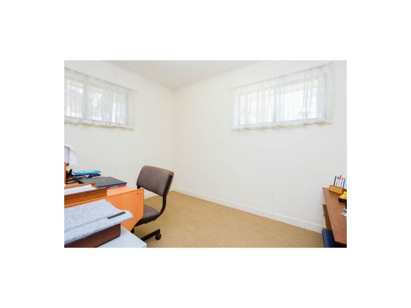 12 Sandringham Street, Mansfield QLD 4122