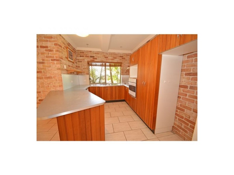 95 Grattan Terrace, Manly QLD 4179