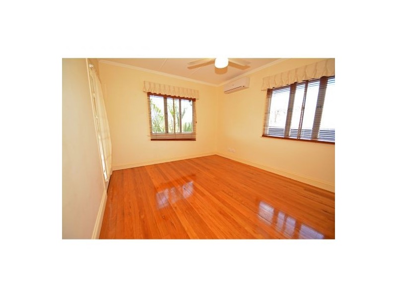 95 Grattan Terrace, Manly QLD 4179