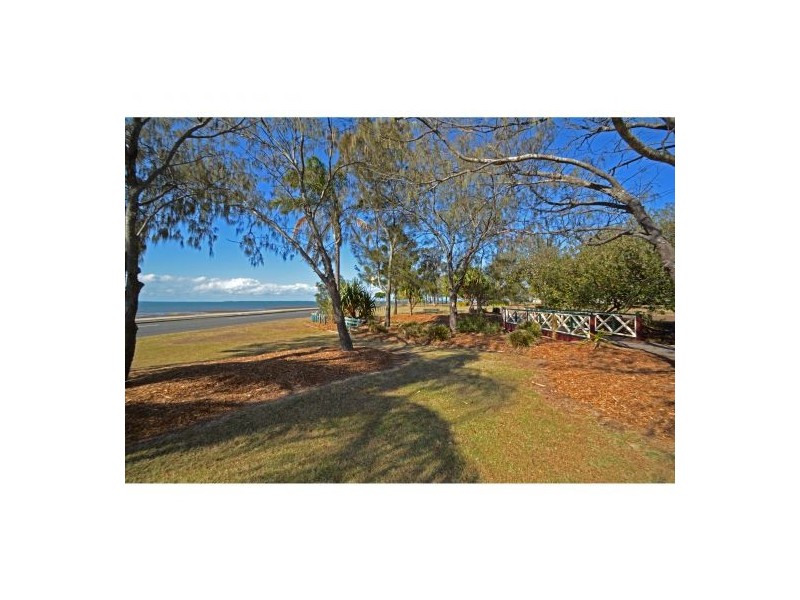 95 Grattan Terrace, Manly QLD 4179