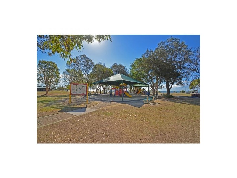 95 Grattan Terrace, Manly QLD 4179