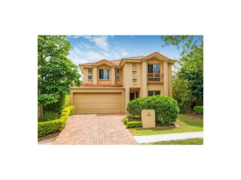 11 O’Connor Cres, Mansfield QLD 4122