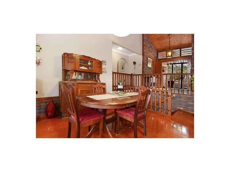3 Somerset Crt, Carina Heights QLD 4152