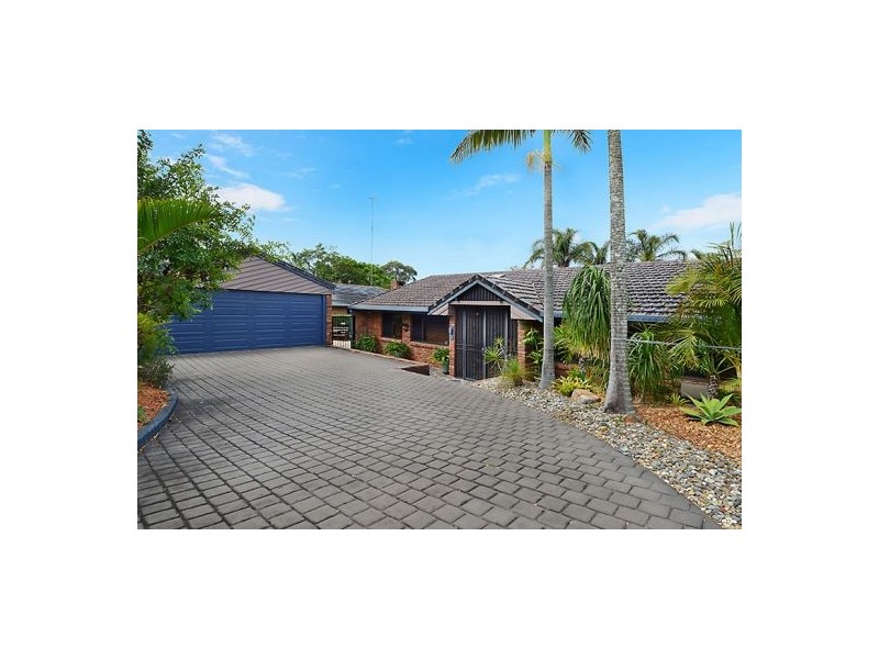 3 Somerset Crt, Carina Heights QLD 4152