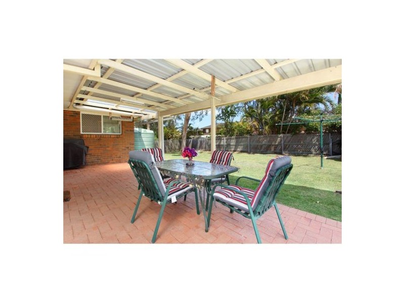 41 Stackpole Street, Wishart QLD 4122