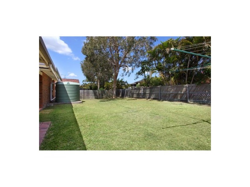 41 Stackpole Street, Wishart QLD 4122