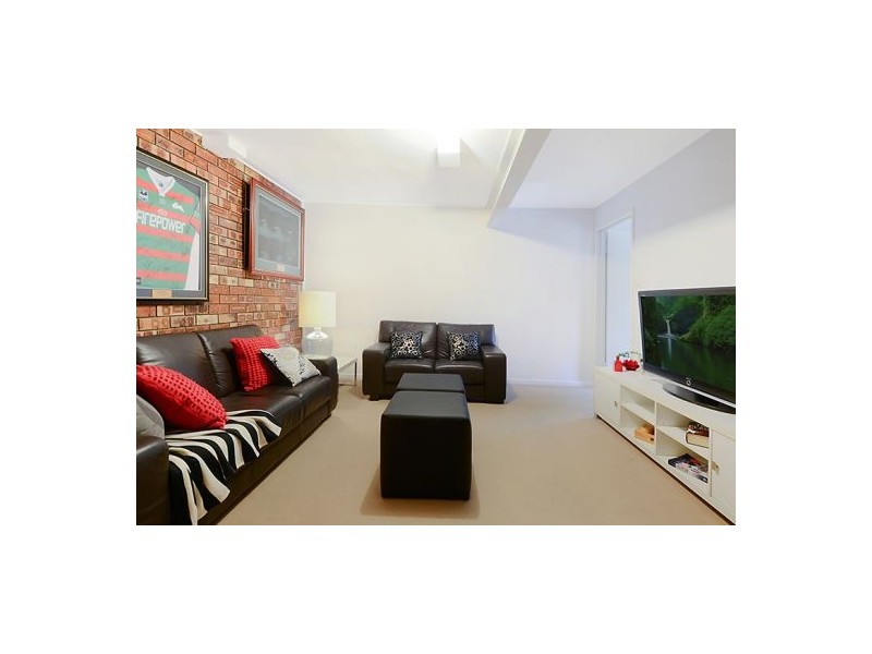 11 Macnee St, Mcdowall QLD 4053