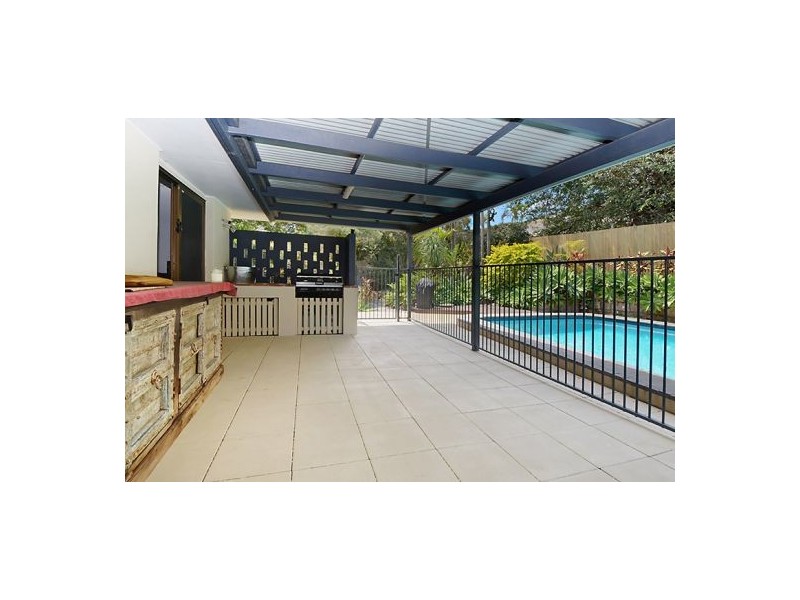 11 Macnee St, Mcdowall QLD 4053