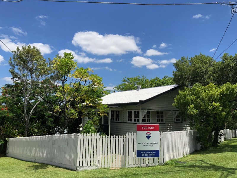 1 Herbert Street, Camp Hill QLD 4152