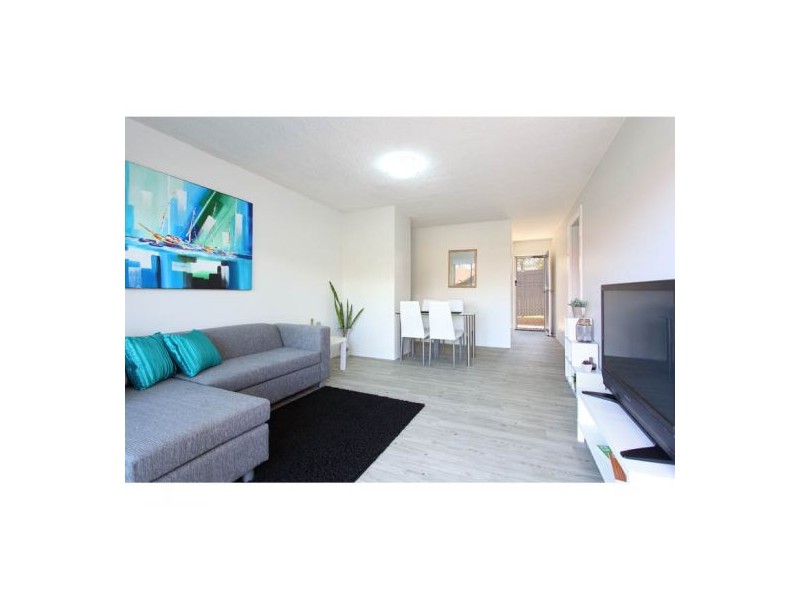 24 Ilya Street, Macgregor QLD 4109