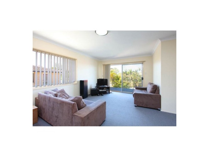 24 Ilya Street, Macgregor QLD 4109