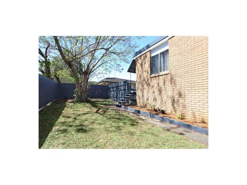 24 Ilya Street, Macgregor QLD 4109