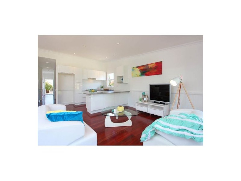 37 Norman Street, East Brisbane QLD 4169