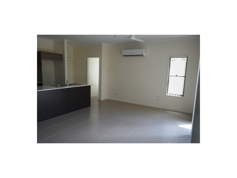 1/22 Booligal Street, Carina QLD 4152