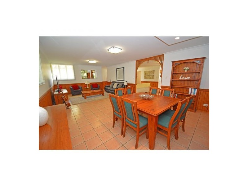 27 Somerfield Street, Upper Mount Gravatt QLD 4122