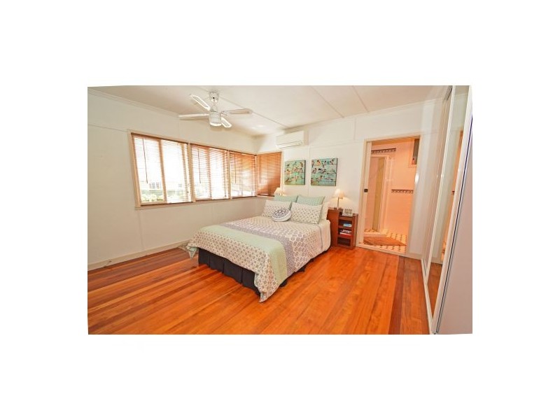 27 Somerfield Street, Upper Mount Gravatt QLD 4122