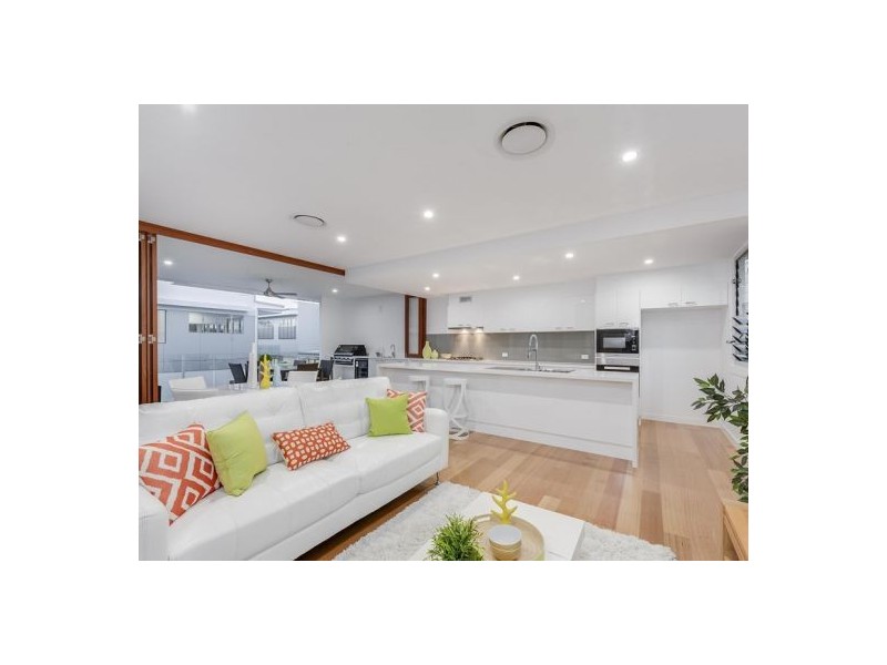 97 Baringa Street, Morningside QLD 4170