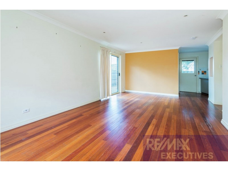 2/9 Albert Street, Annerley QLD 4103