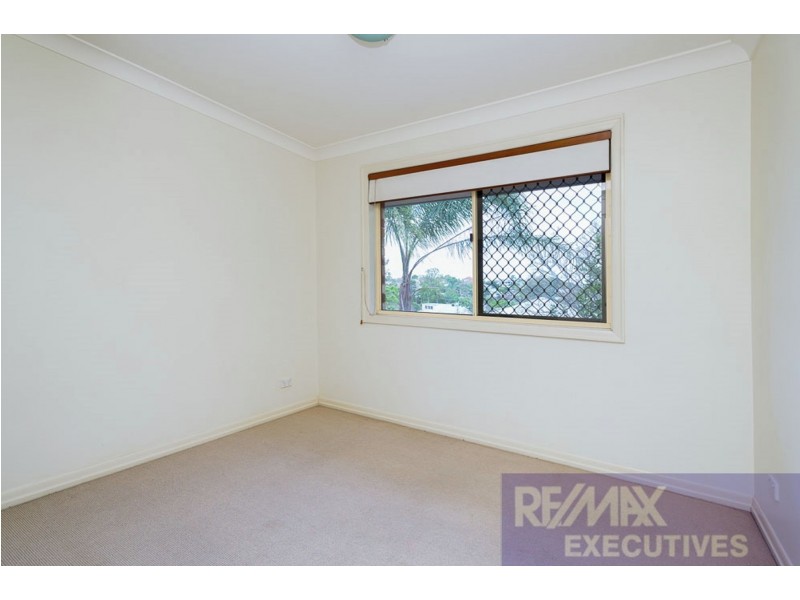 2/9 Albert Street, Annerley QLD 4103