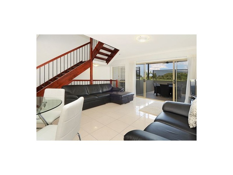 2 / 47 Richmond Rd (cnr Bundara st), Morningside QLD 4170